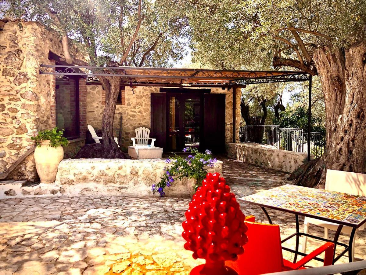 阿格里真托Agriturismo Roba Degli Ulivi别墅 外观 照片