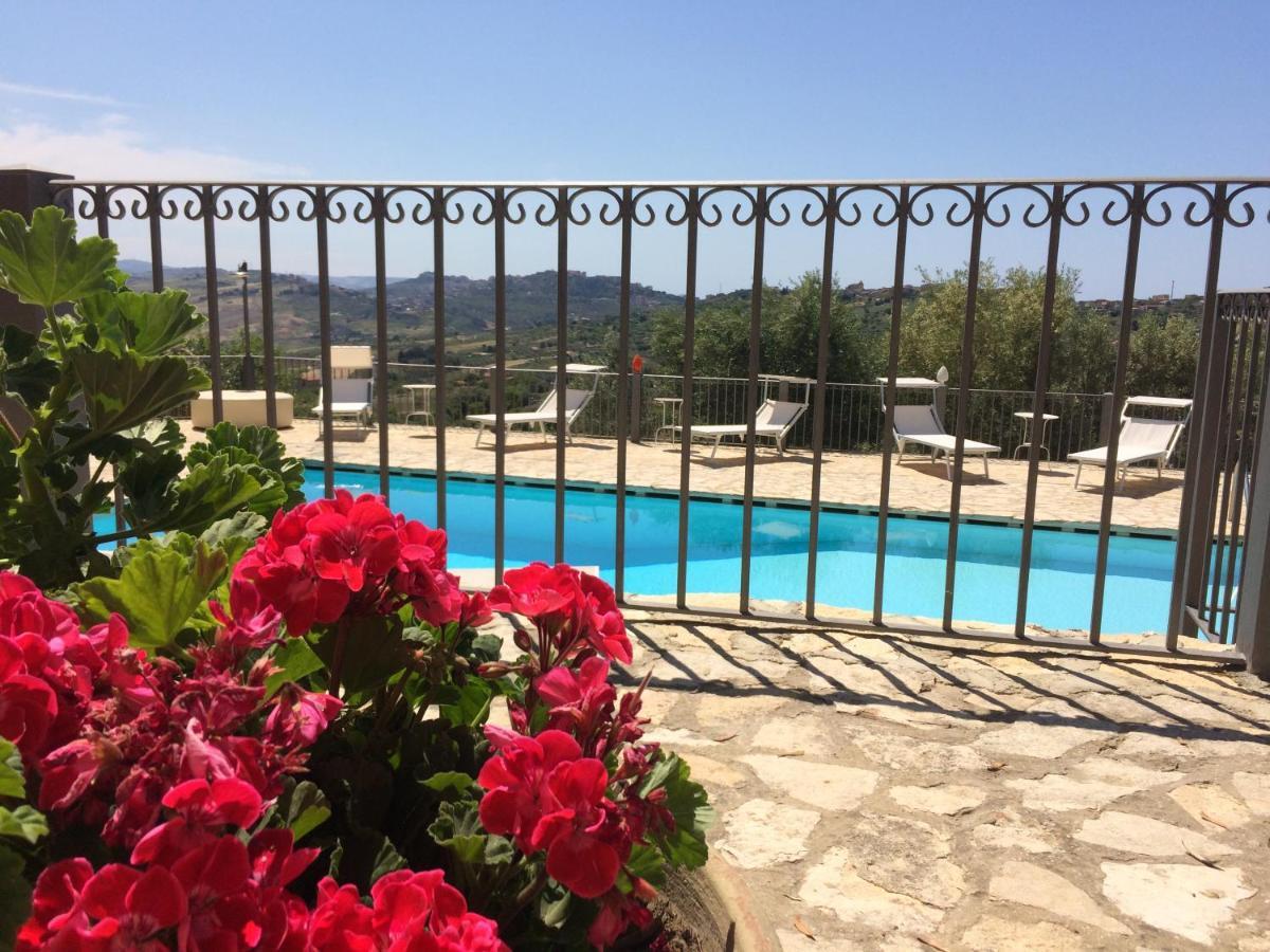 阿格里真托Agriturismo Roba Degli Ulivi别墅 外观 照片