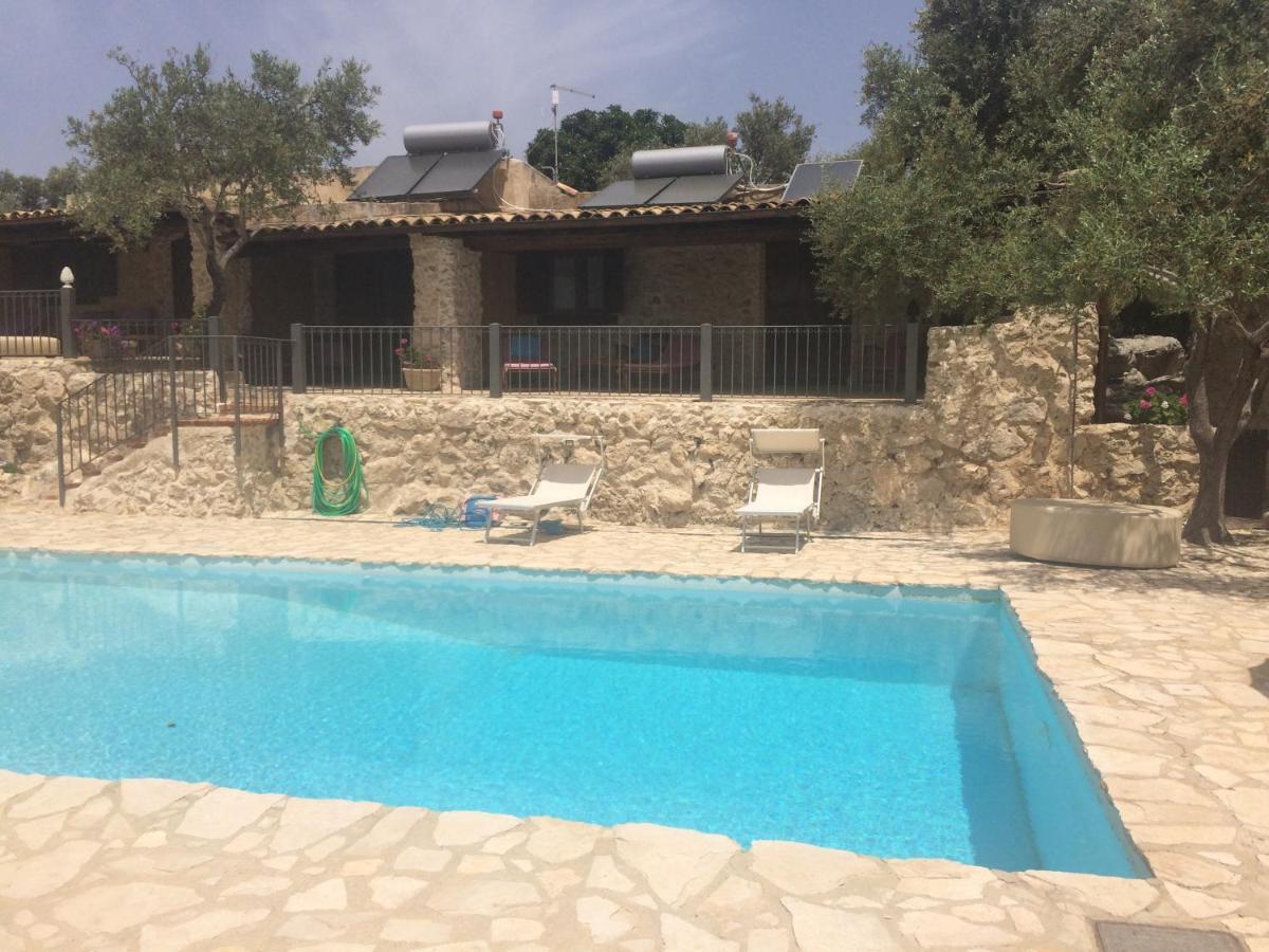 阿格里真托Agriturismo Roba Degli Ulivi别墅 外观 照片
